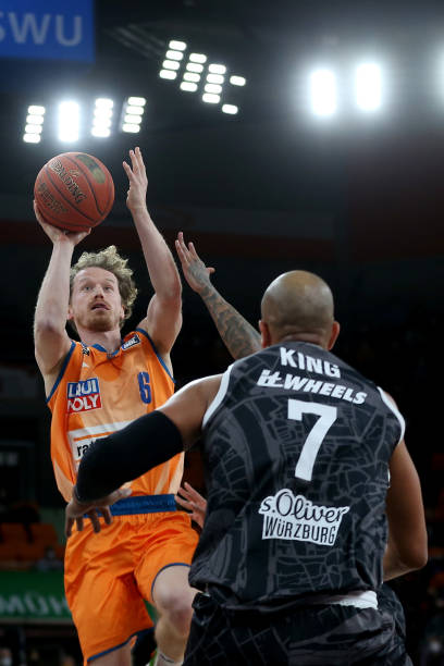 他的连续得 他的连续得